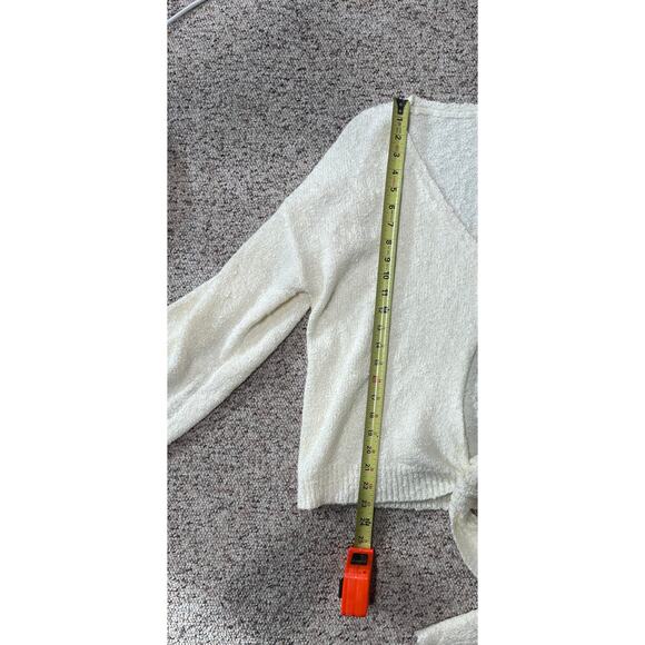 NWT Mon Renn Sweater Knit Ivory Cream Flare Sleeve Tie Front Balletcore Size XL - Picture 4 of 6